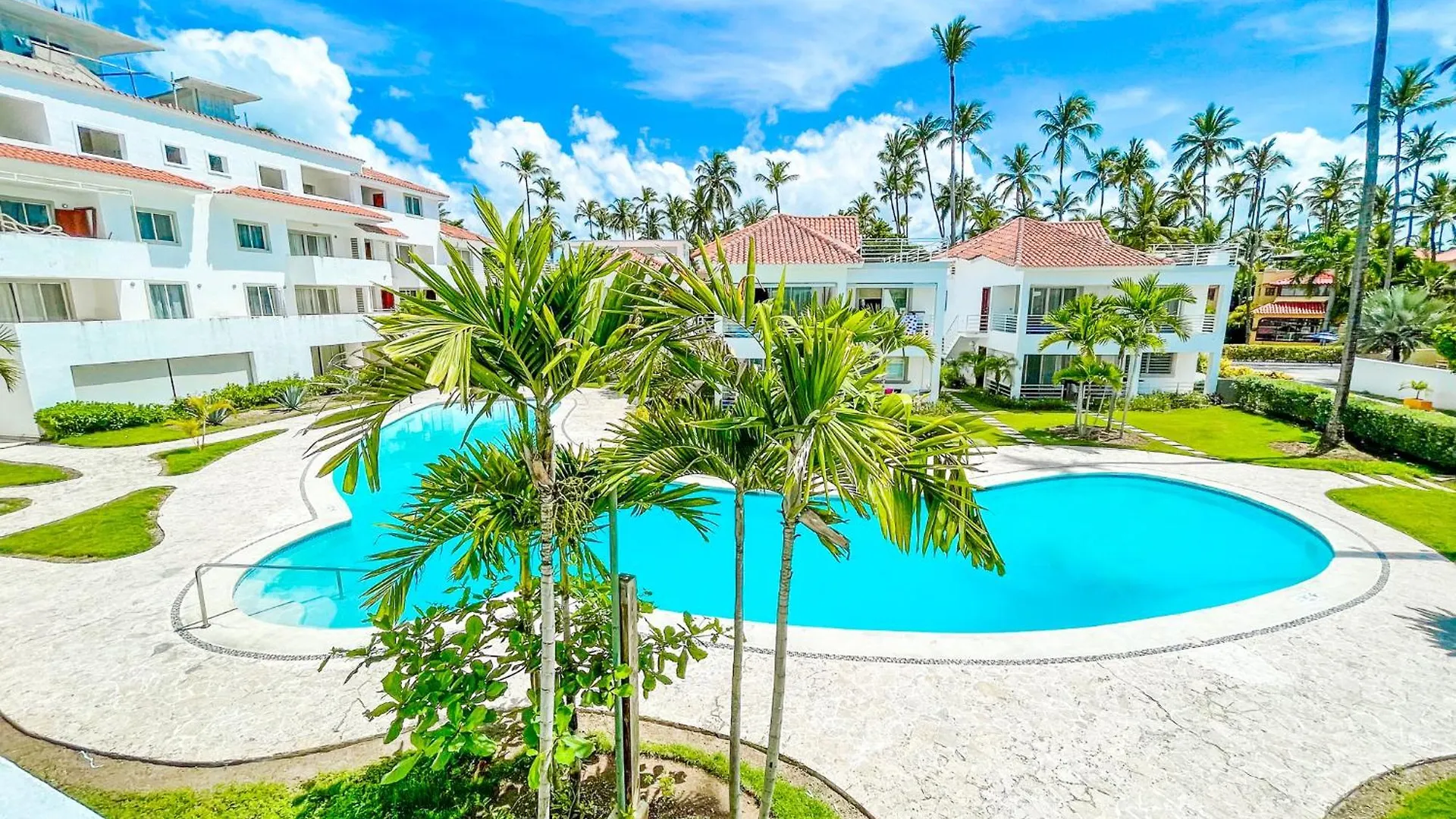 Caribbean Mojito Beach Hotel Wifi Villas And Apartments Long Term Los Corales Beach Club & Spa Punta Cana 5*,  República Dominicana