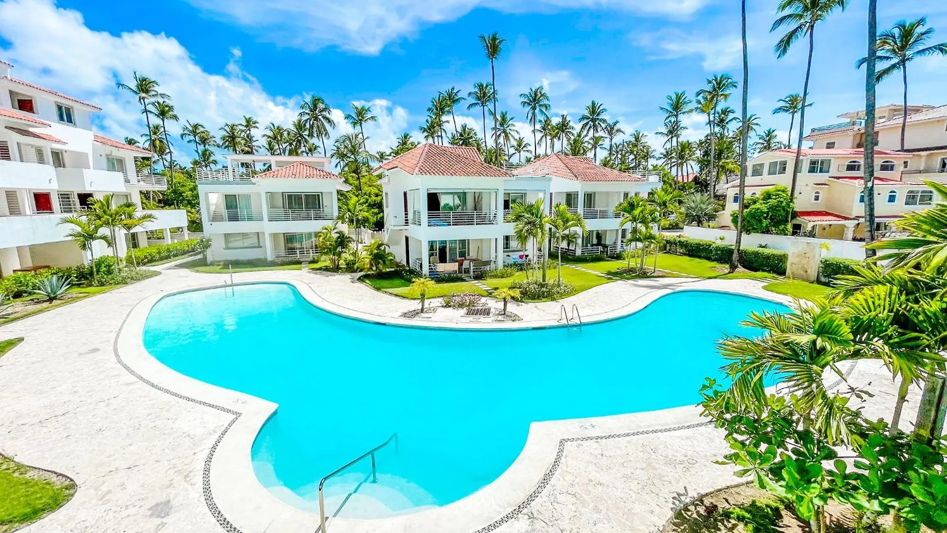 Caribbean Mojito Beach Hotel Wifi Villas And Apartments Long Term Los Corales Beach Club & Spa Punta Cana