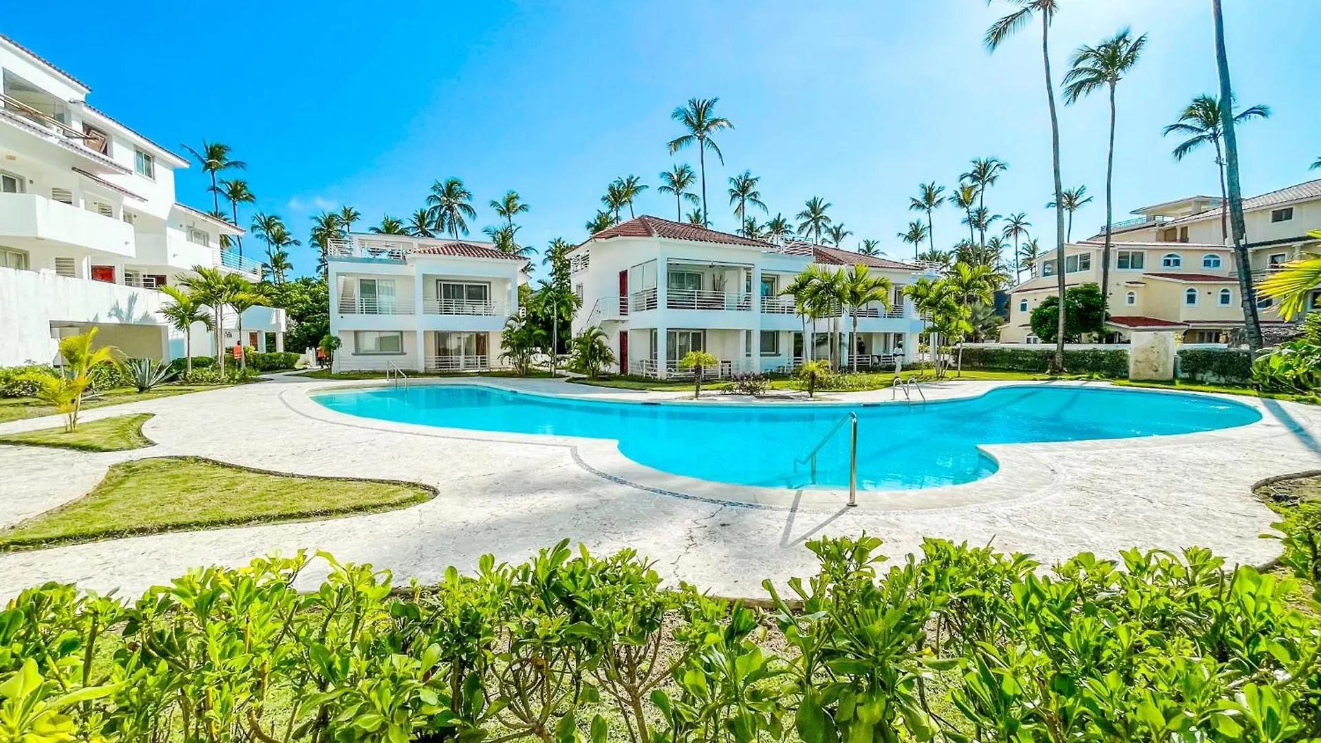 Caribbean Mojito Beach Hotel Wifi Villas And Apartments Long Term Los Corales Beach Club & Spa Punta Cana