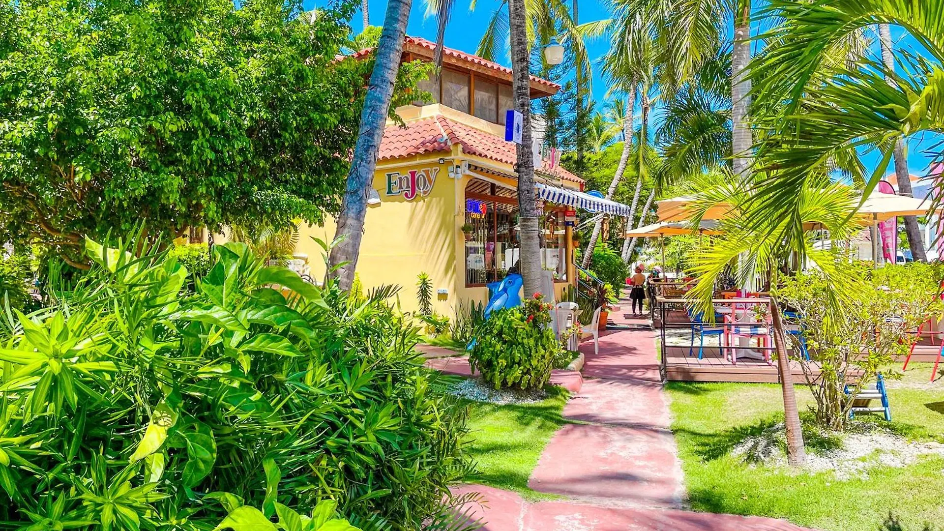 Caribbean Mojito Beach Hotel Wifi Villas And Apartments Long Term Los Corales Beach Club & Spa Punta Cana